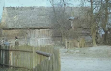 Krzyż w zagrodzie M. Bławat - G&oacute;rki