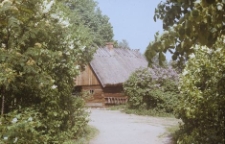 Fragment zabudowy zabytkowej Kaszubskiego Parku Etnograficznego - Wdzydze KPE