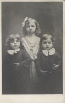 [Maria Zaborowska z braćmi : Kazikiem i Tadeuszem]