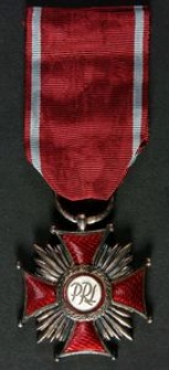 Odznaczenie [Legitymacja Nr B-33081, Srebrny Krzyż Zasługi, Akt Nadania]