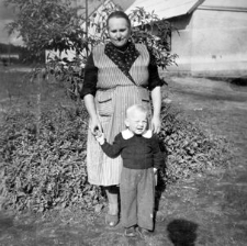 Maria Gliefe with her grandchild