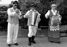 Folk band &lsquo;Słowińcy&rsquo; from Objazdy