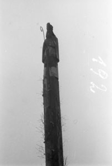 Świątek na słupie - Stężyca [4]