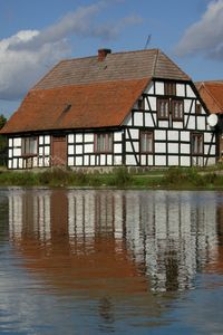 Budynek mieszkalny w Bruskowie Wielkim (11)