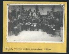 Słupska Orkiestra Kolejowa na dożynkach - 1948 rok