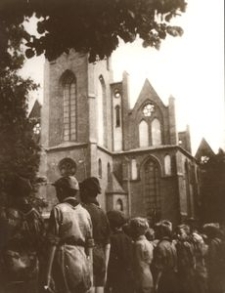 Lębork - kościół pw. św. Jakuba 1945 r.