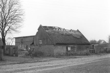 Budynek gospodarczy w zagrodzie B. Stillera - Chrztowo