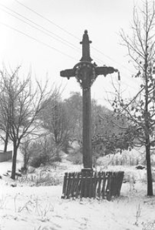 Krzyż przydrożny - Ostrzyce