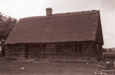 Chata z wnęką - Chrztowo