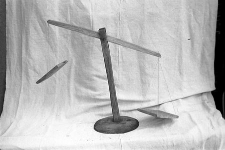 Waga szalkowa - Nakla