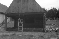 Chlewik konstrukcji zrębowej - Wdzydze