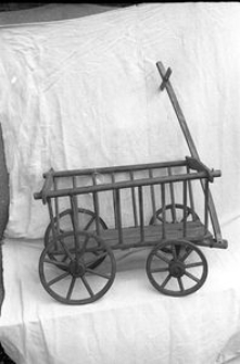 W&oacute;zek zabawka - Garcz