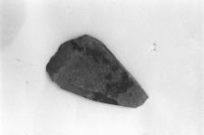 Kamienny ściernik używany przy obróbce rogu