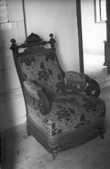 Fotel wyściełany - Wdzydze Kiszewskie