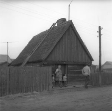 Chałupa konstrukcji zrębowej - Zazdrość