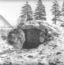 Piwnica "kula" (ziemianka) - Załakowo