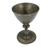 The chalice to the Holy Mass