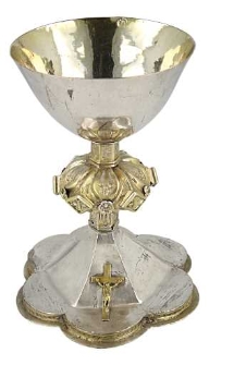 The chalice to the Holy Mass
