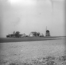 Zagroda młynarska z wiatrakiem holenderskim z 1876 roku - Brusy