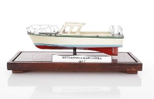 Model motor&oacute;wki kapitańskiej MT 7