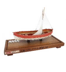 Model łodzi ratunkowej ŁRA-2