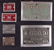 Tabliczki z oznakowaniem parowoz&oacute;w