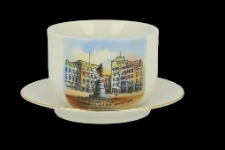 Filiżanka ze spodkiem (komplet?)