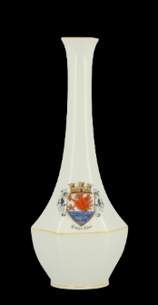Flakon z herbem Słupska (Stolp) w koronie i z ozdobnymi labrami