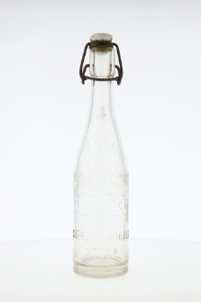 Butelka po wodzie mineralnej