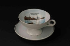 Filiżanka ze spodkiem "Stralsund am Hafen"