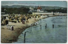 Postcard, Ostseebad Zoppot. Strandleben mit Blick auf die B&auml;der