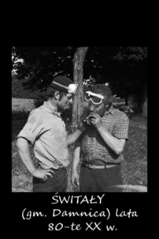 Kombajniści z PGR-u podczas przerwy na papierosa