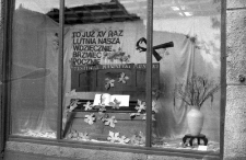 Shop exhibition promoting the 15th Polish Piano Festival