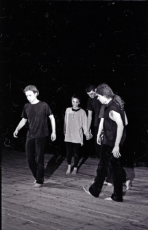 Spektakl "Alicja w podr&oacute;ży" Grupa Rondo III