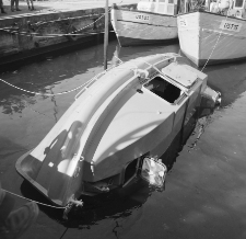 Attempts to turn the boat around