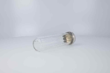 Okrągły szklany pojemnik z nakrętką z monogramem MG