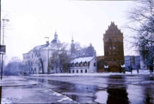 Brama Młyńska, Młyn Zamkowy i Zamek Książąt Pomorskich w Słupsku, widok od ulicy Zamkowej