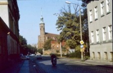 Kości&oacute;ł św. Jacka w Słupsku, ulica Dominikańska