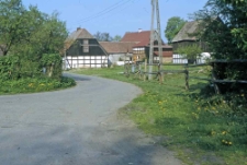 Swołowo, widok od strony wsi Gać